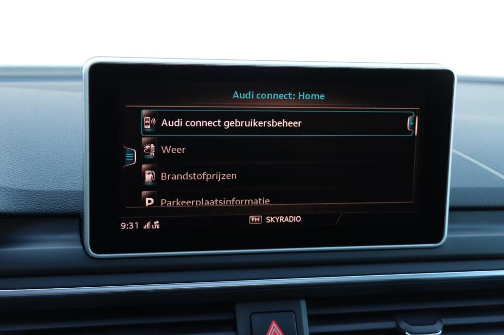 Audi A4 avant 40 tfsi sport s line 190pk s tronic trekhaak | pano | navi