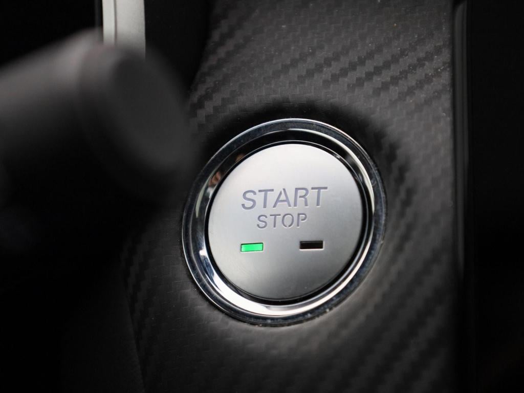 MG Zs Ev long range luxury 70 kwh | automaat | panoramadak | leder | naviga