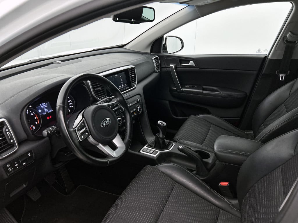 Kia Sportage 1.6 gdi dynamicline limited | trekhaak | leder | navi | stuurv
