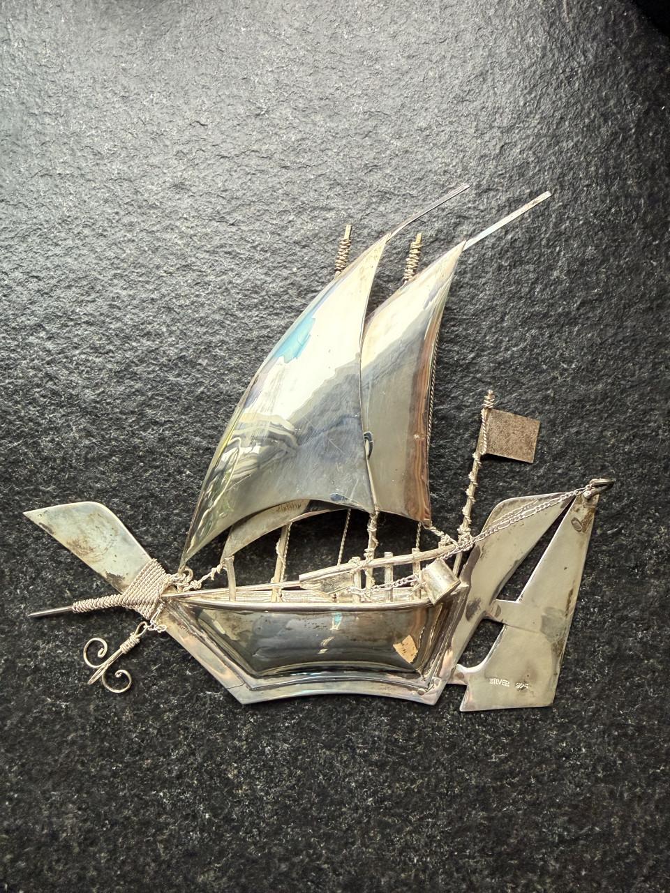 Zilveren schaalmodel boot. Sterling 925