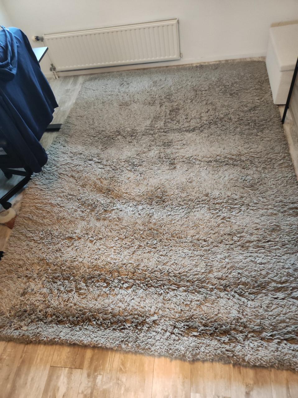 GRATIS! Hoogpolig vloerkleed