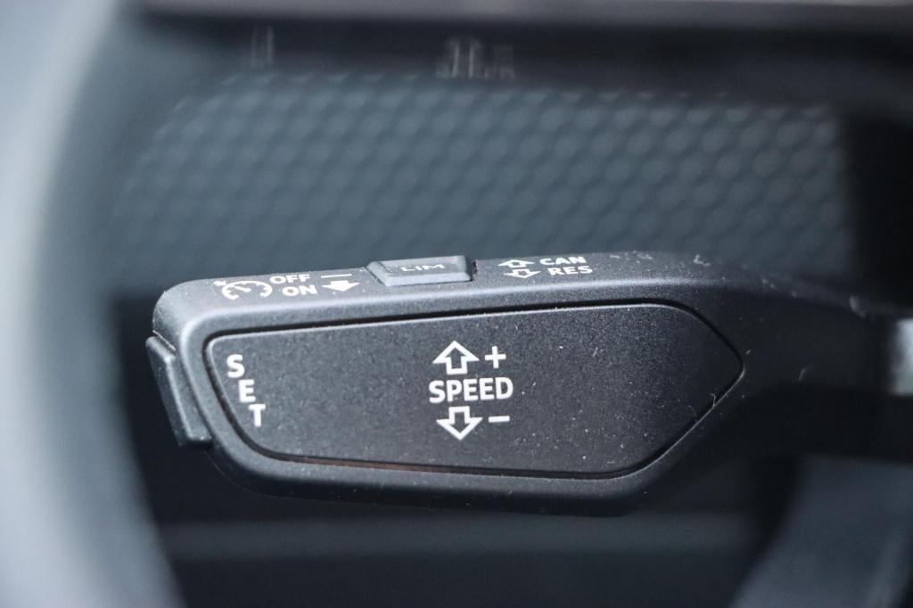Audi A1 Sportback 25 tfsi pro line 95pk
