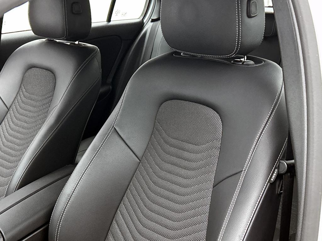 Mercedes-Benz A-Klasse 160 style | handgeschakeld | led verlichting | achte