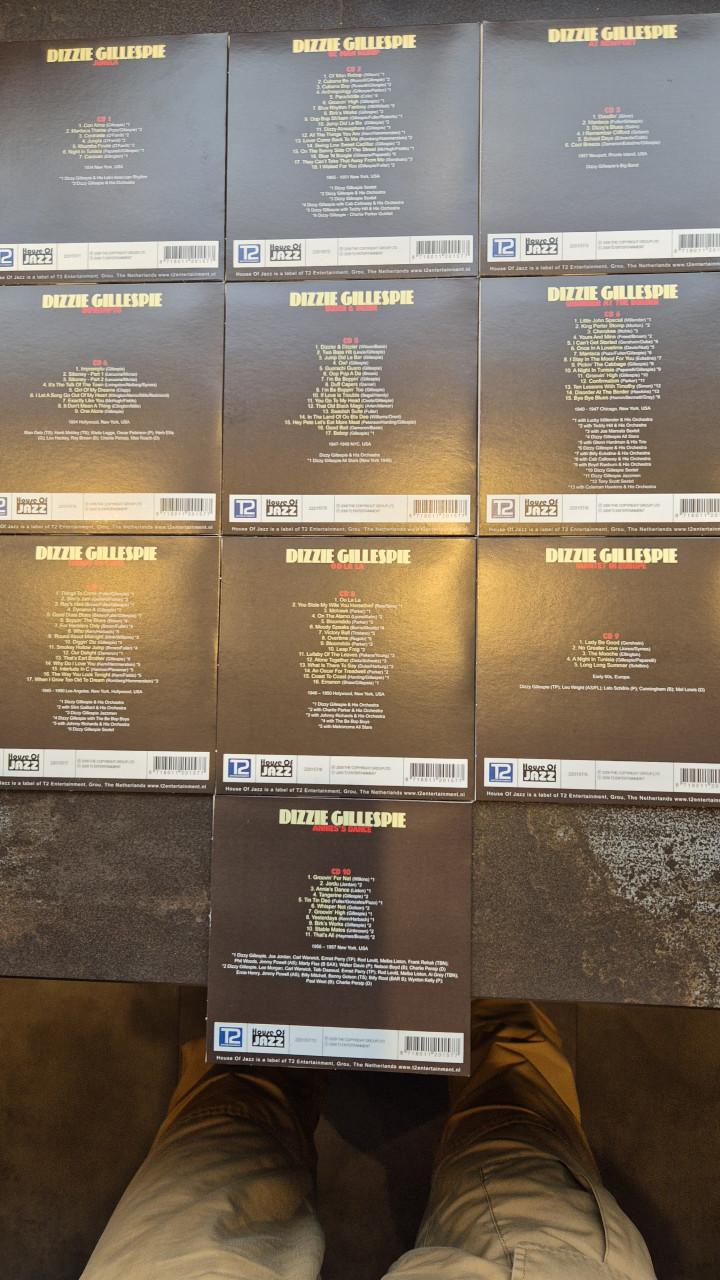 100 ! CD-BOX JAZZ LEGENDS