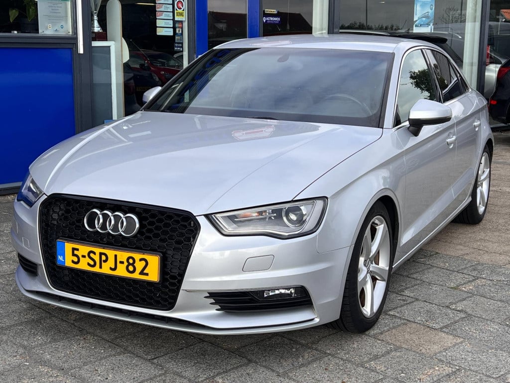 Audi A3 limousine 1.4 tfsi cod ambition pro line plus automaat, navi enz...