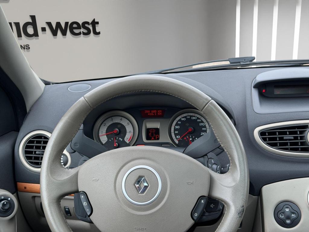 Renault Clio 1.6-16v initiale automaat leder pano clima