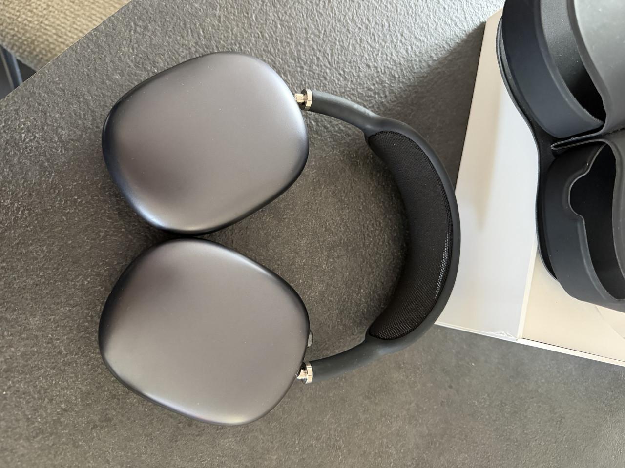 Apple Airpods max space grijs
