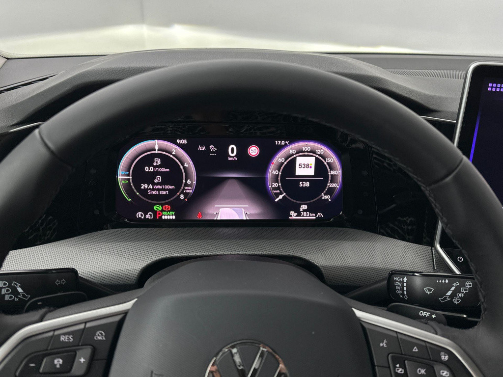 Volkswagen Golf 1.5 ehybrid style edition