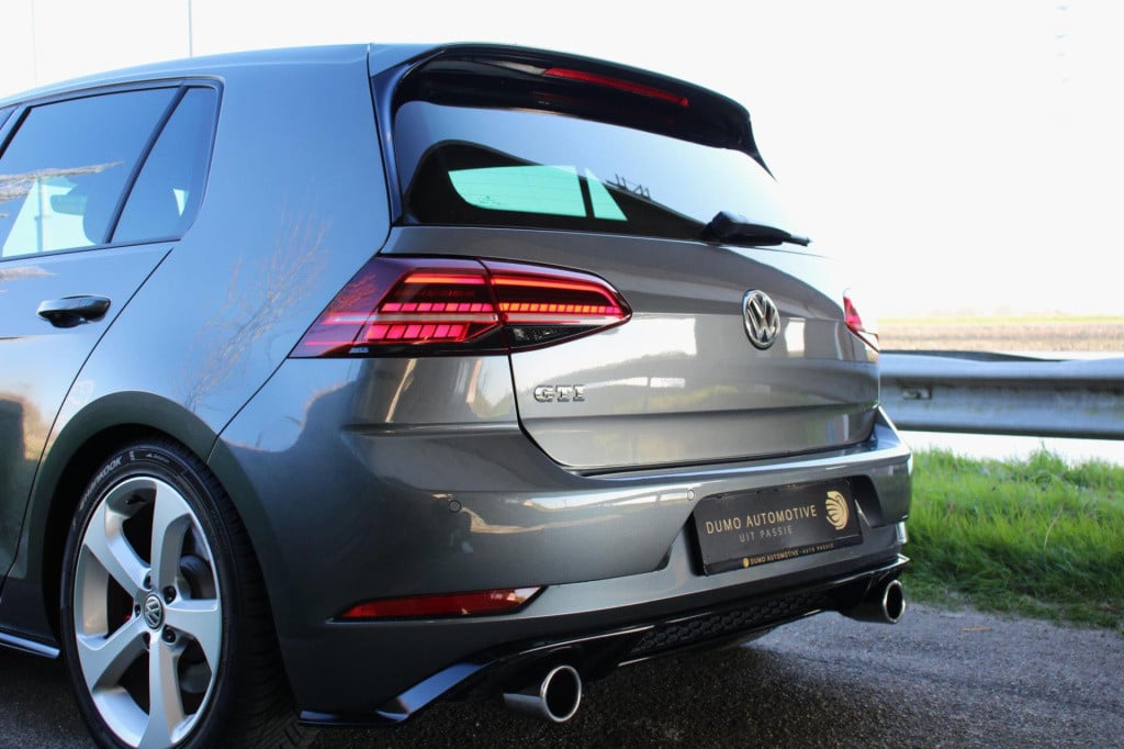 Volkswagen Golf 2.0 tsi gti - h&r - dsg - led/matrix - pdc rondom - disc+ -