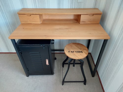 PRACHTIGE NIEUWE SET   ( Loods 5) Bureau/secretaire MASSIEF Eiken en metaal