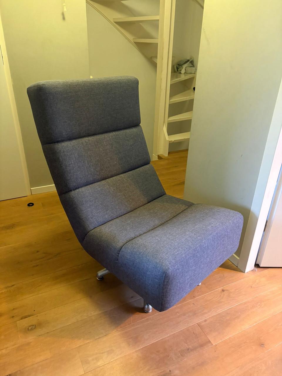 Mooie stoel z.g.a.n.