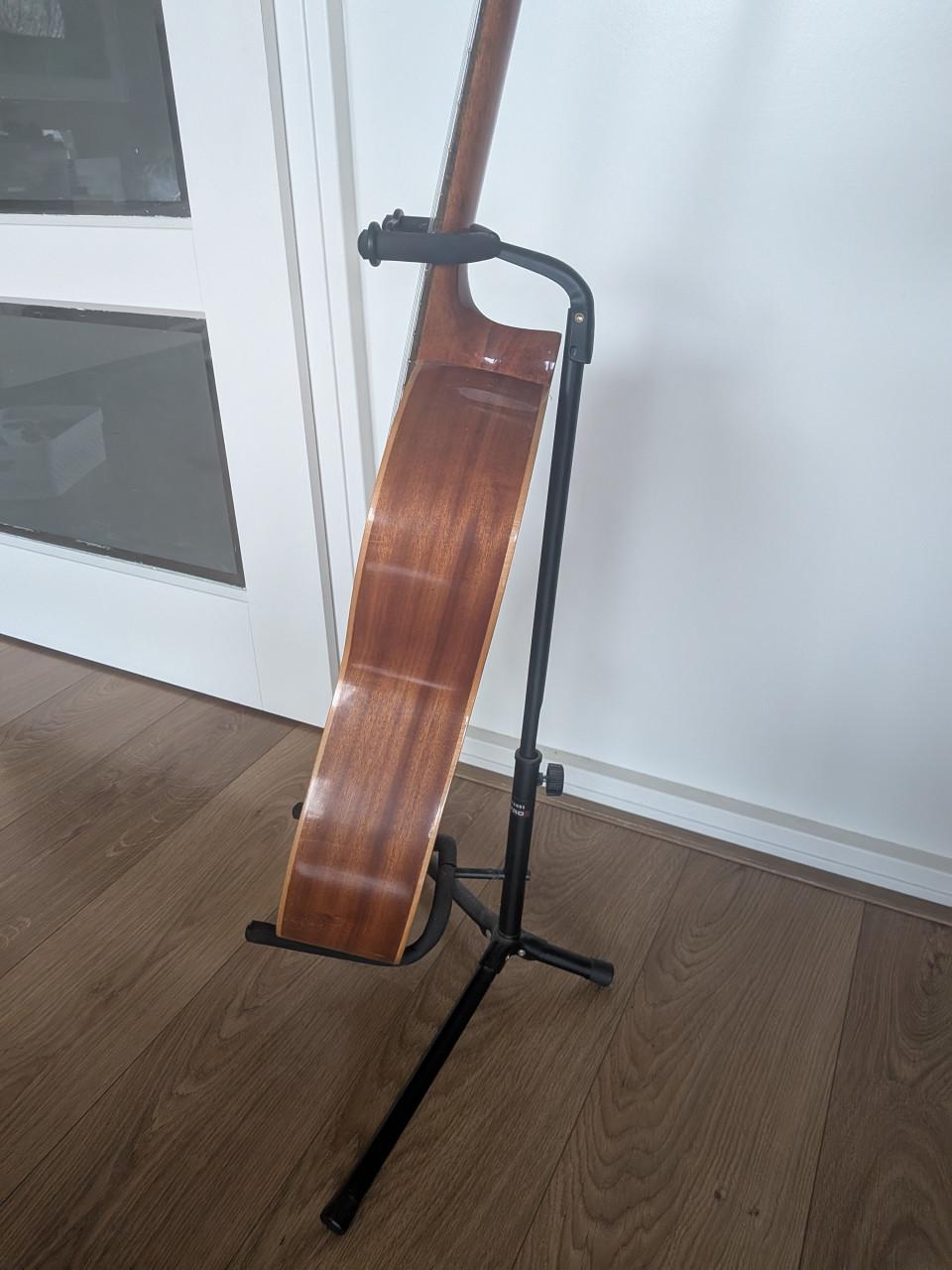 José Rodriguez 285 gitaar +accessoires