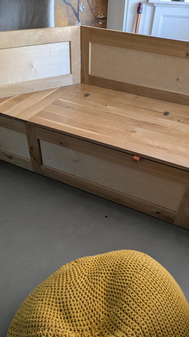 Erkerbank handgemaakt.