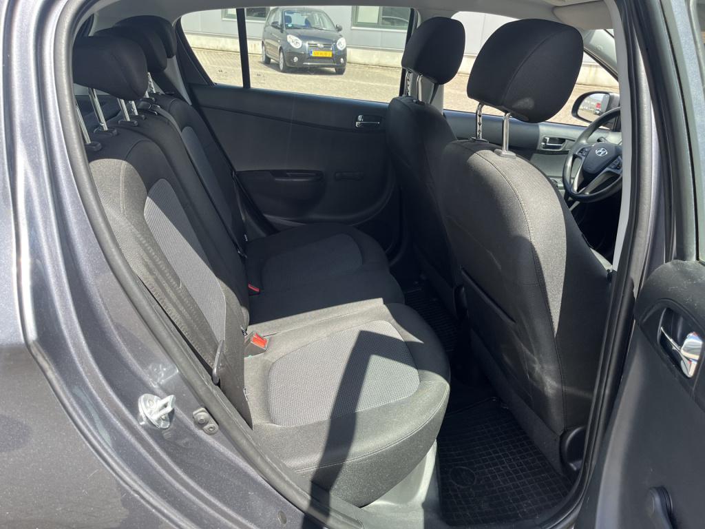 Hyundai I 20 1.2i i-deal