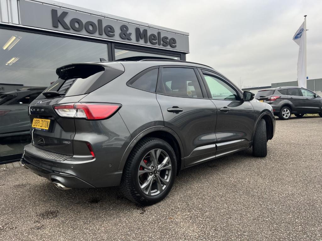 Ford Kuga 2.5 phev e-cvt 225pk st-line x , trekhaak , panodak , voorruitver