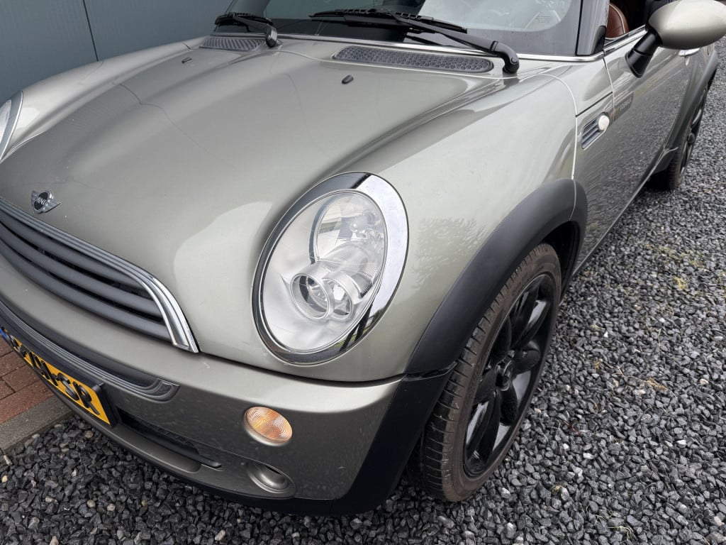 Mini Cooper Cabrio mini 1.6 115pk chili sidewalk