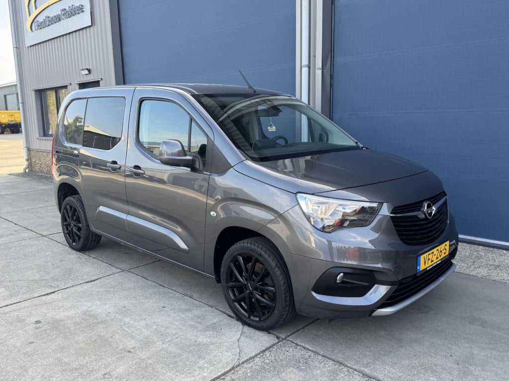 Opel Combo 1.5d l1h1 innovation airco / cruise controle / navi / euro 6