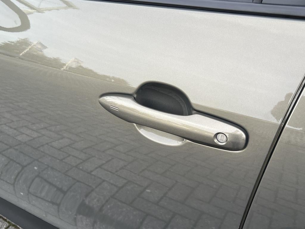 Toyota Yaris Cross 1.5 hybrid executive | trekhaak |