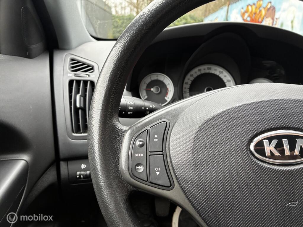 Kia cee'd Sporty Wagon 1.4 X-tra ISG Airco km142.399 Nap BJ2009