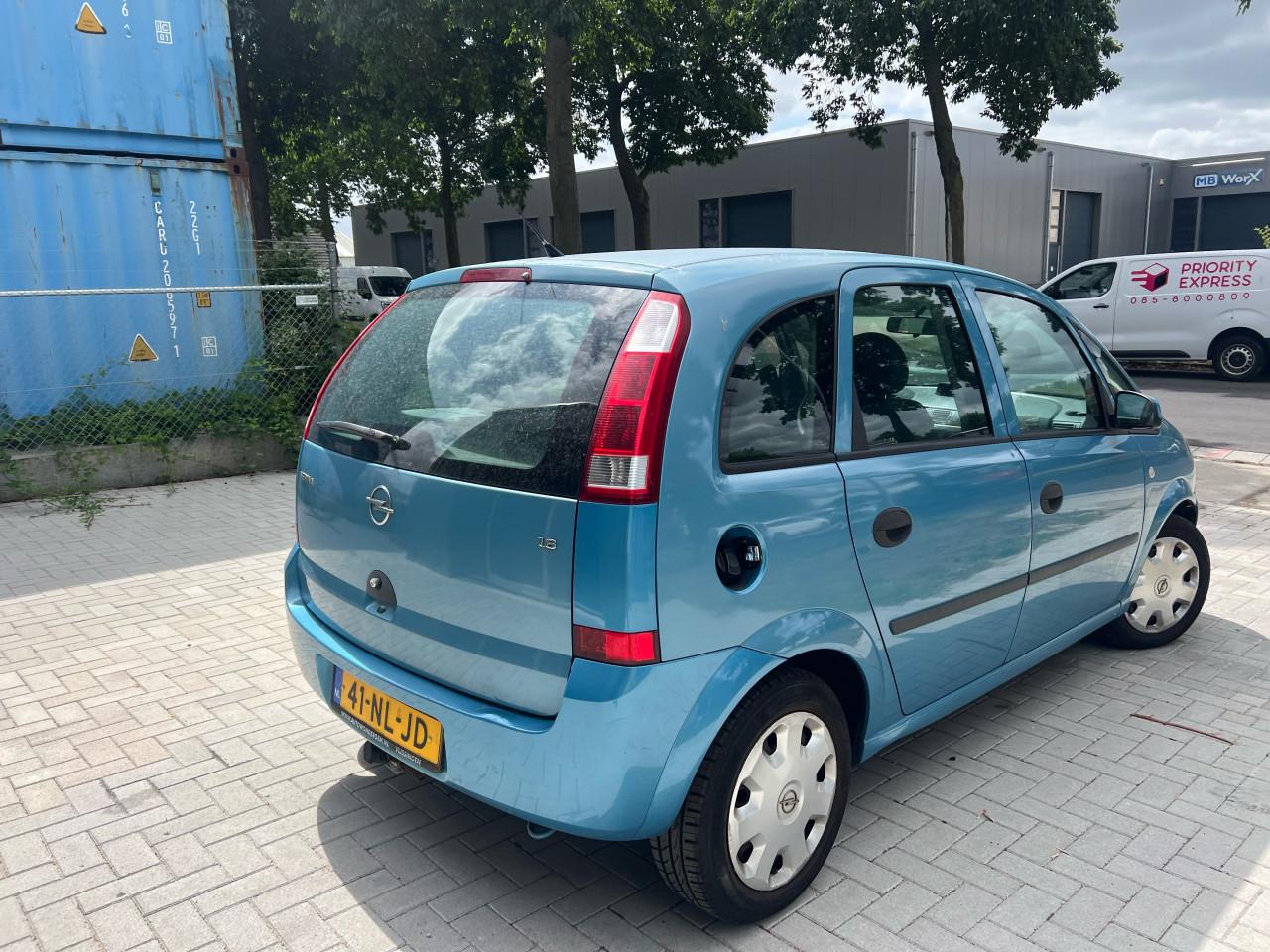 Opel Meriva 1.6-16VEnjoy inruilkoopje €750