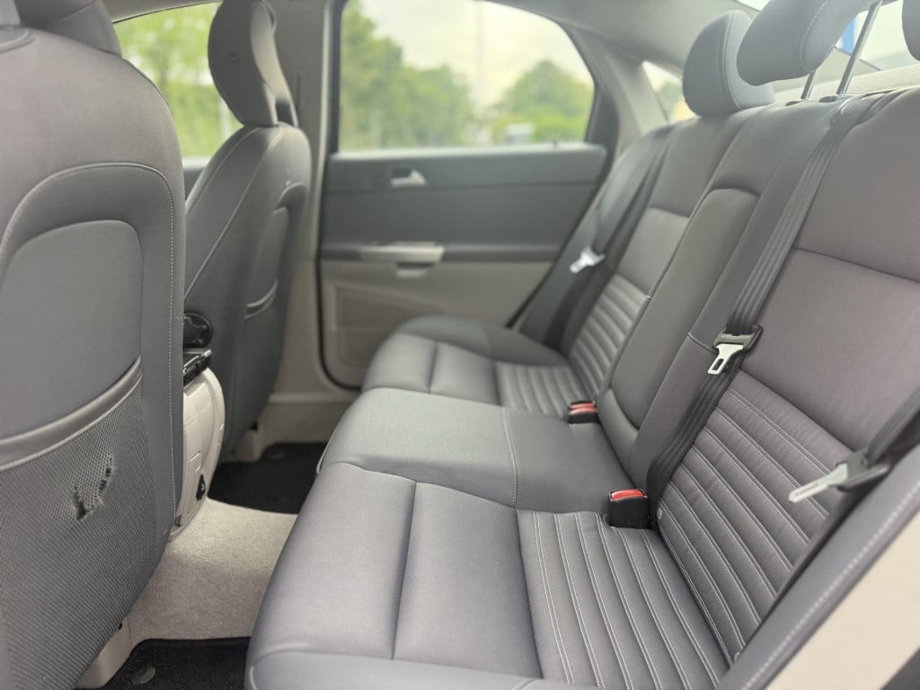 Volvo S40 2.4 d5 momentum 5 cilinder voll onderhouden