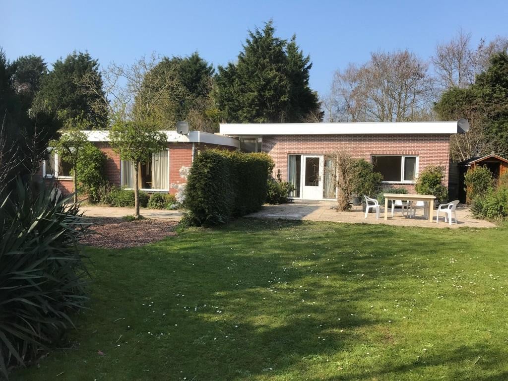 Te Huur: Grote recreatiewoning van 1 nov. - 23 maart
