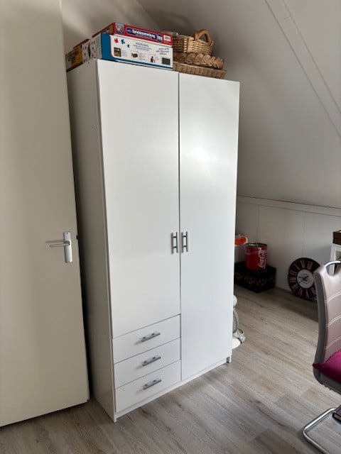 Kledingkast wit