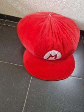Super mario knuffel pet