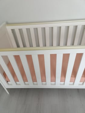 Baby ledikant +matras