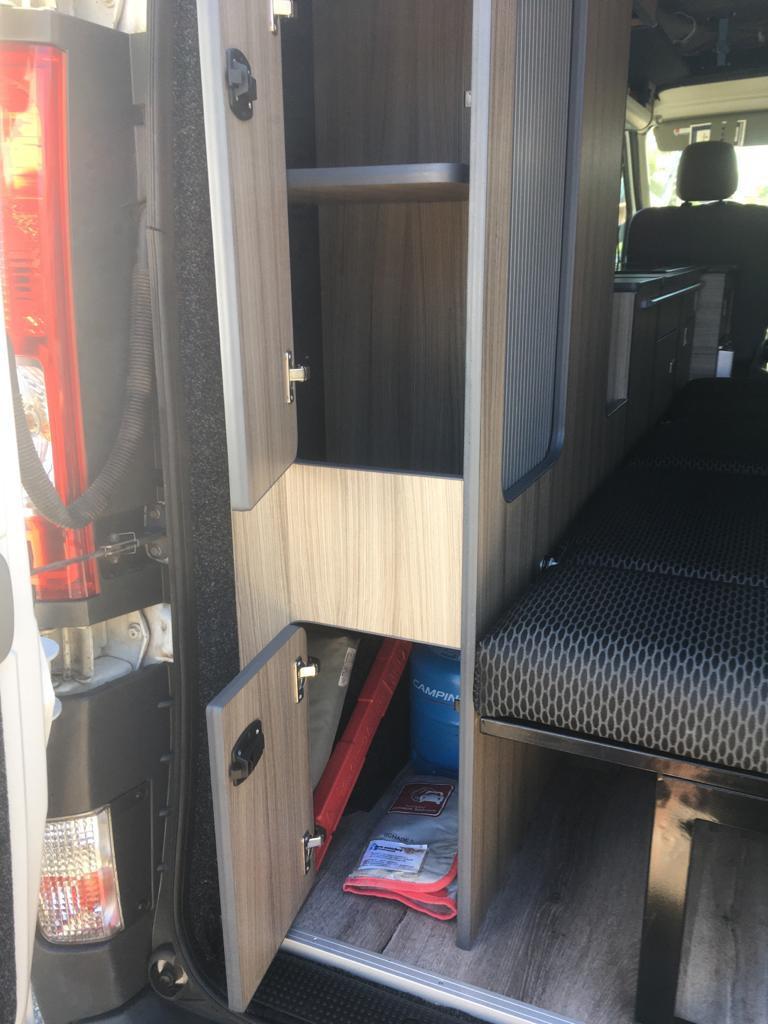 Buscamper merk Nissan