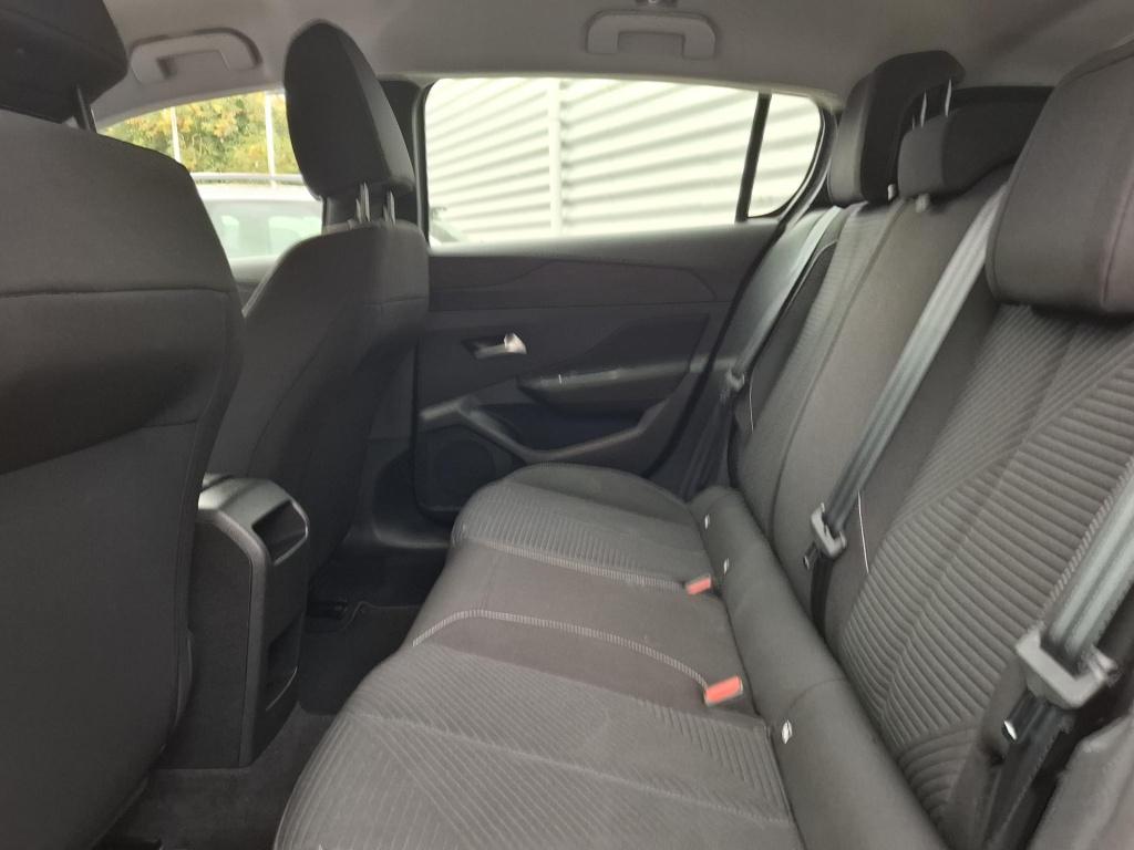 Peugeot 308 110 active pack business nav/clima/lmv