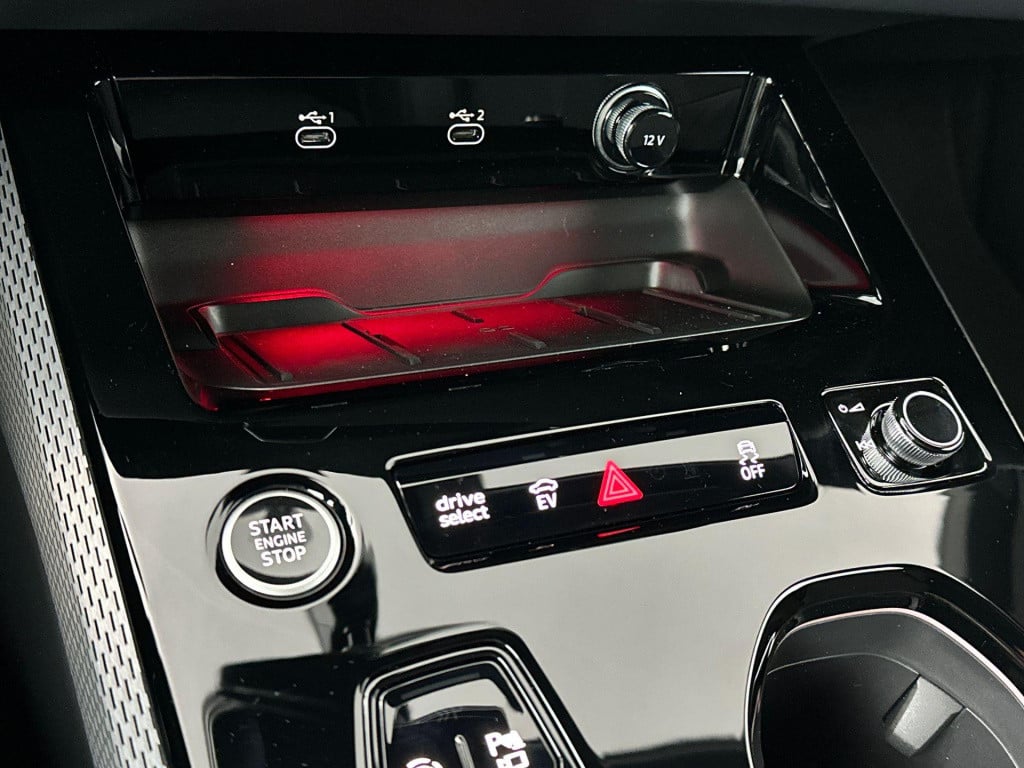 Audi A5 avant s edition 2.0 tfsi e 220 kw / 299 pk avant 7 versn