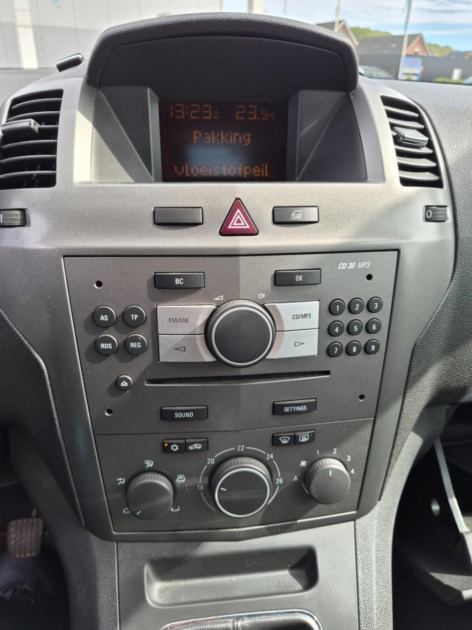 Opel Zafira 2.2 cosmo