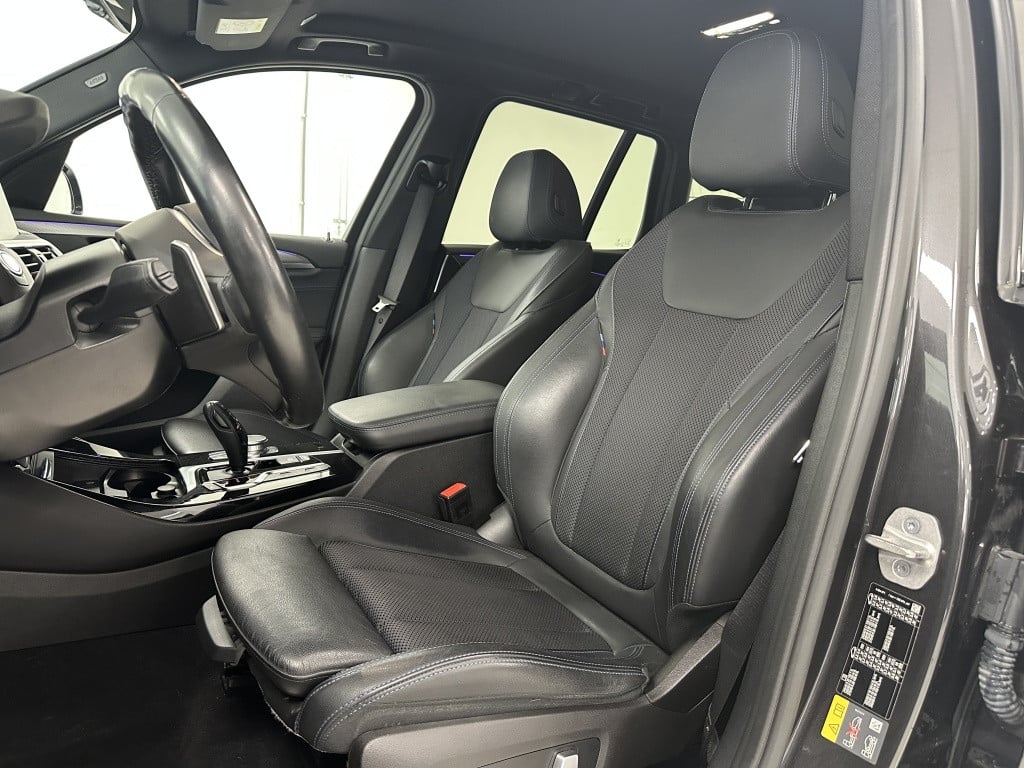 BMW X3 xdrive30e m-sport | adaptief cruise | trekhaak | head-up-display