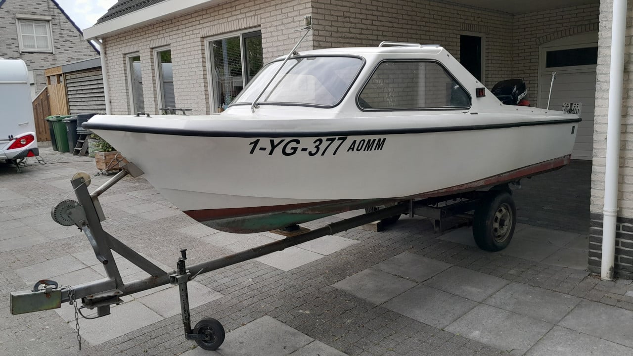Te koop kajuitboot Taylor49