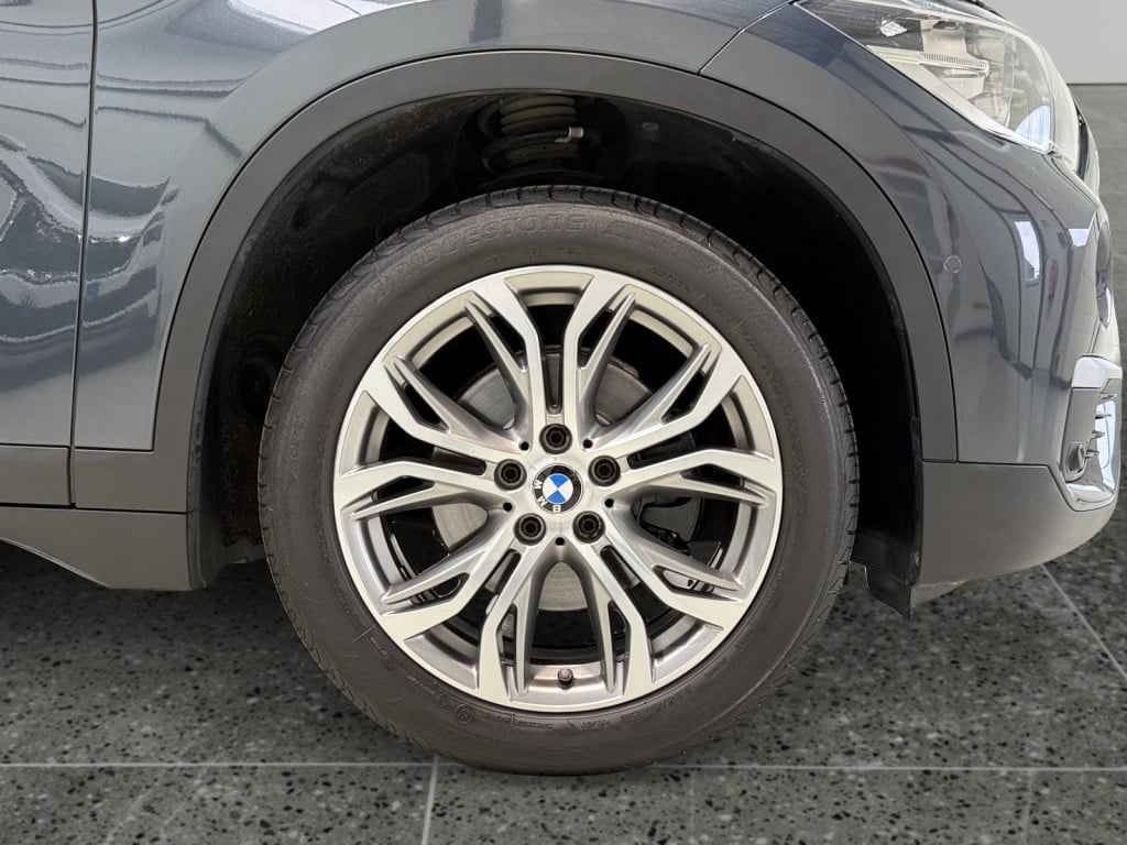 BMW X1 sdrive18i 136pk high executive automaat