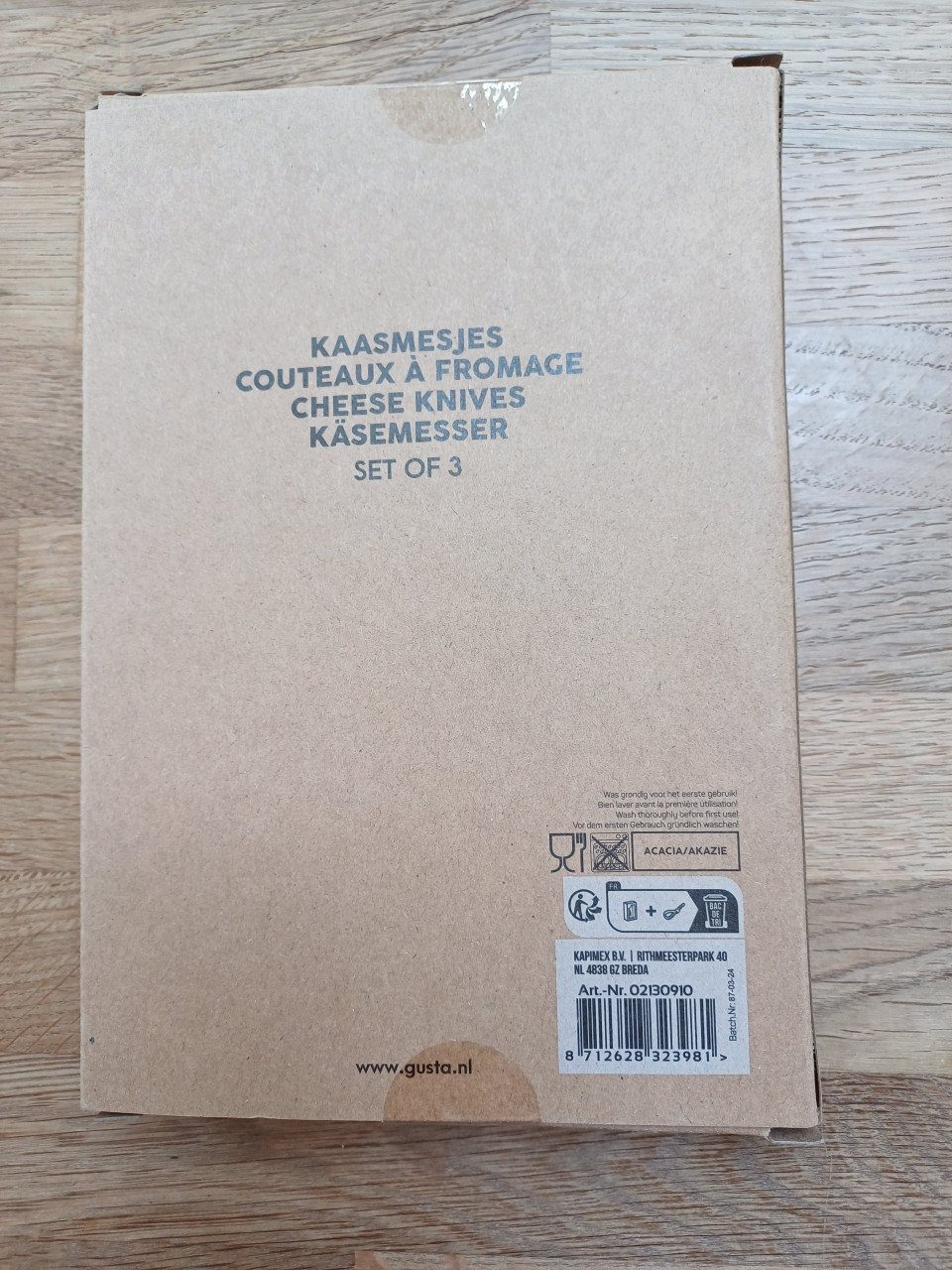 NIEUW: GUSTA acacia SERVEERPLANK en acacia KAASMESJES