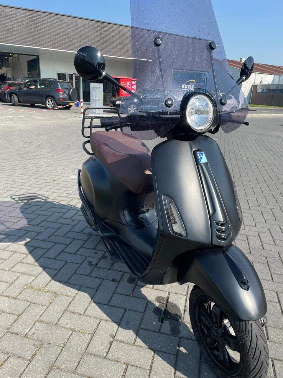 Vespa Primavera