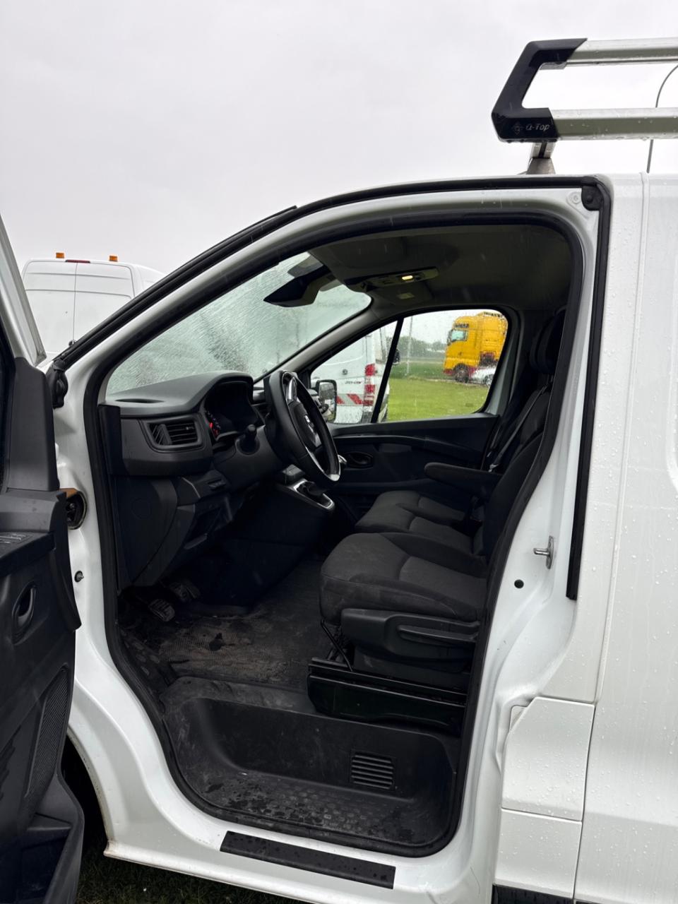 Renault Trafic 2.0 dci 110 t30 l2h1 work edition