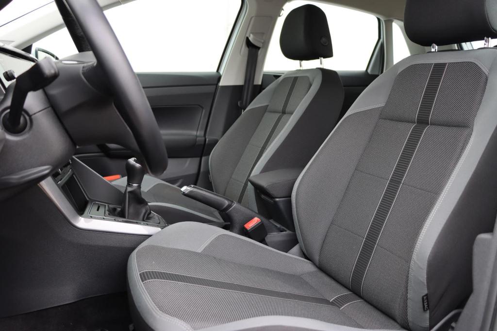 Volkswagen Polo 1.0 tsi highline r-line | stoelverwarming | adaptive