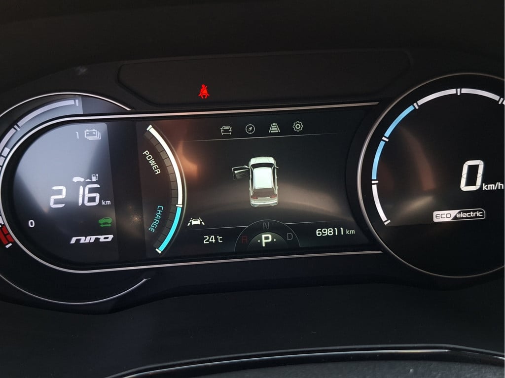 Kia Niro Ev edition 64.8 kwh 3-fase | stuurwiel-stoelverwarming | 64kwh