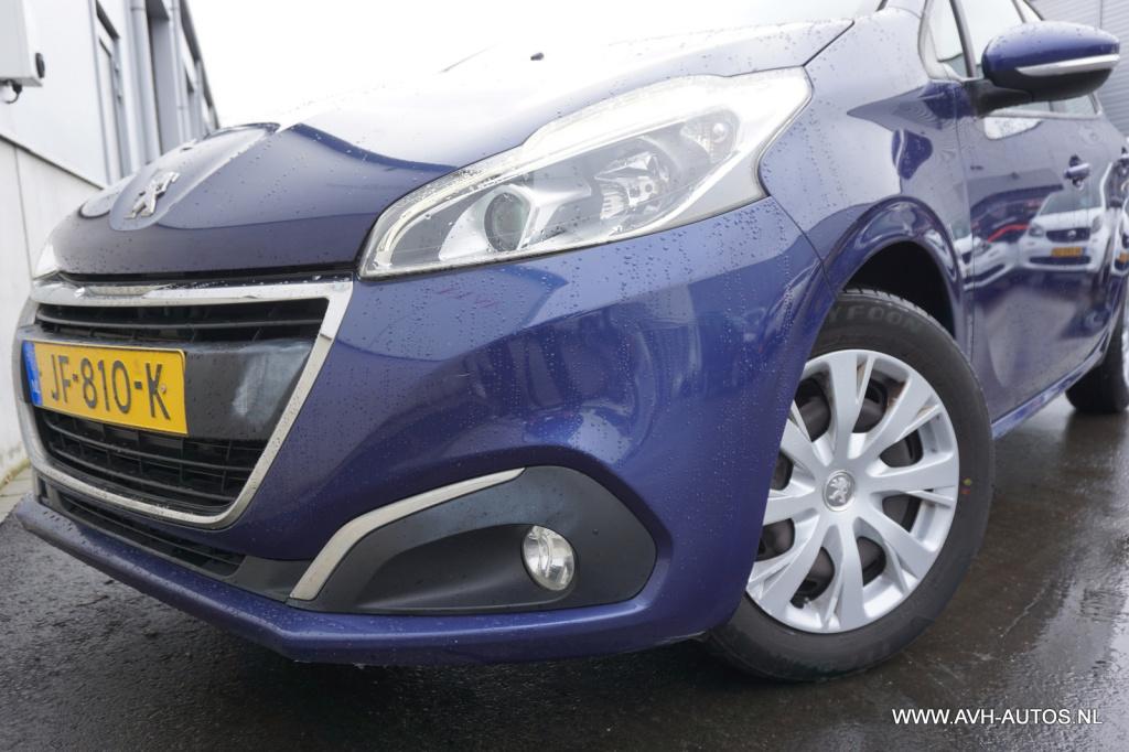 Peugeot 208 1.2 puretech blue lion
