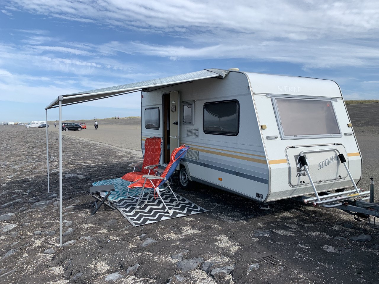 Knaus Südwind Comfortabele caravan stalling t/m mei 2026