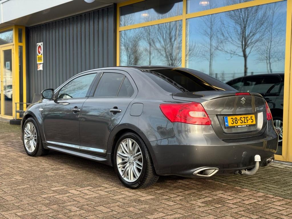 Suzuki Kizashi 2.4 sport | lpg | leer | xenon | trekhaak