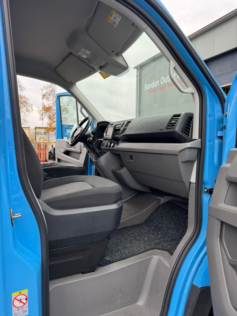 Volkswagen Crafter 35 2.0 tdi l4 trendline bakwagen met deuren / euro 6 / n