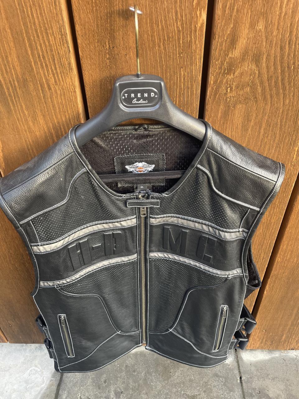 Motorvest Harley Davidson