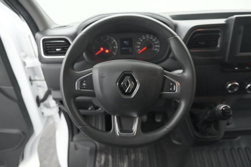 Renault Master t35 2.3 dci 135 l2h2 comfort | camera | vloerplaat | navigat