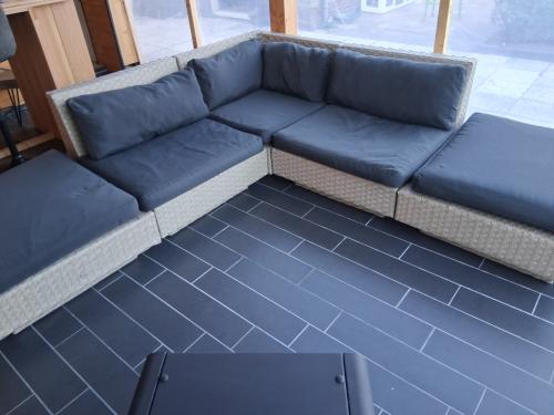 Te koop loungeset in hele goede staat