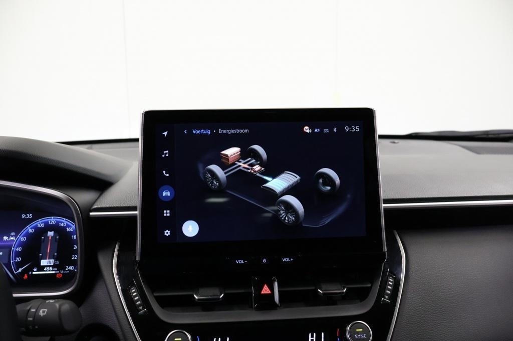 Toyota Corolla Cross hybrid 140 style