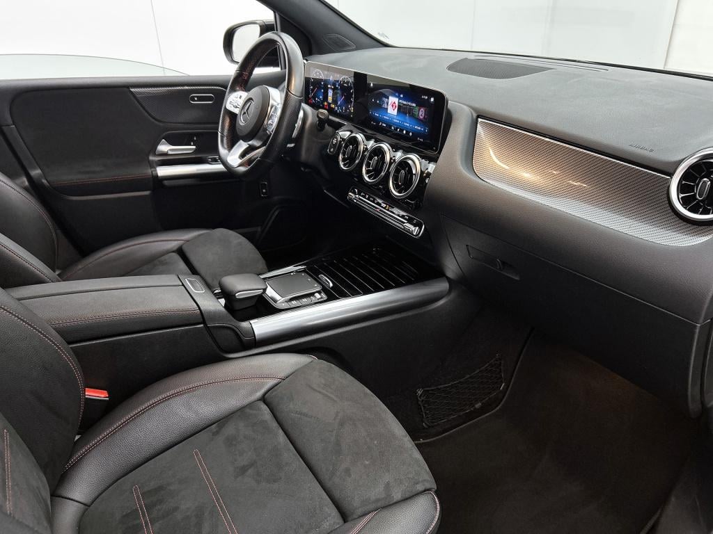 Mercedes-Benz B-Klasse 180 business solution amg | amg line | trekhaak | st